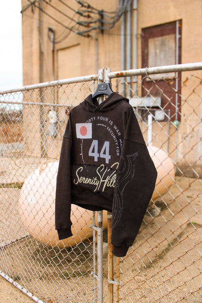 Serinity Hills "44 is War" Hodie